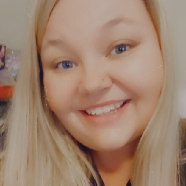 Social Media 310-314